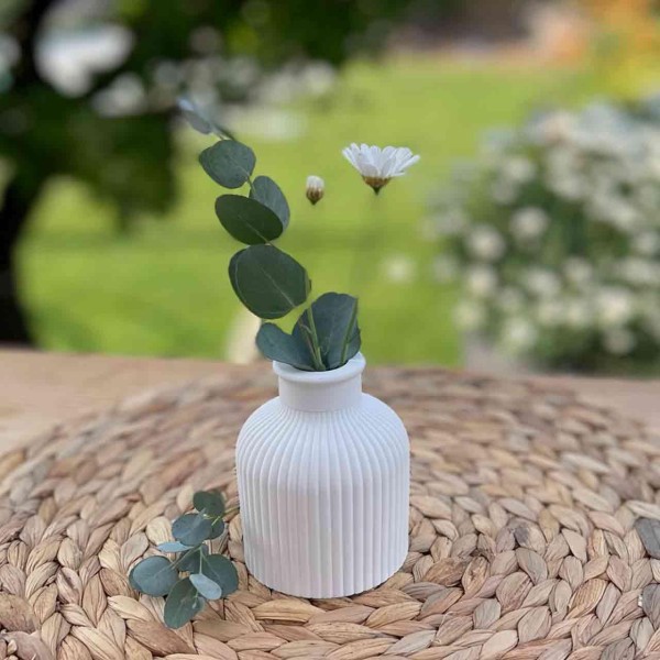 Silikon-Gießform - Bauchige Vase / Kerzenhalter im Streifendesign